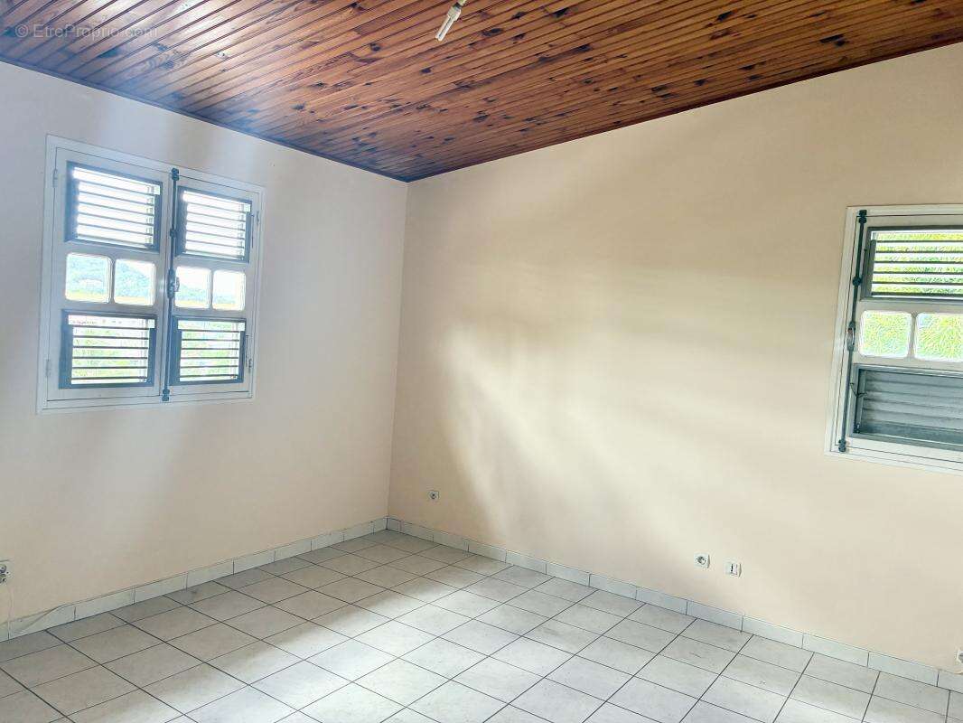 Appartement à SAINT-ESPRIT