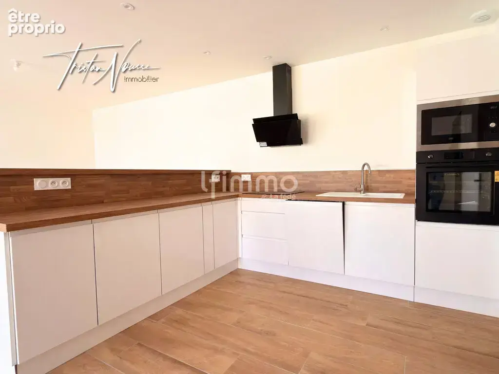 Maison 3 faces de plain pied - 89 m2 - 3 chambres - Ortaffa - photo 15
