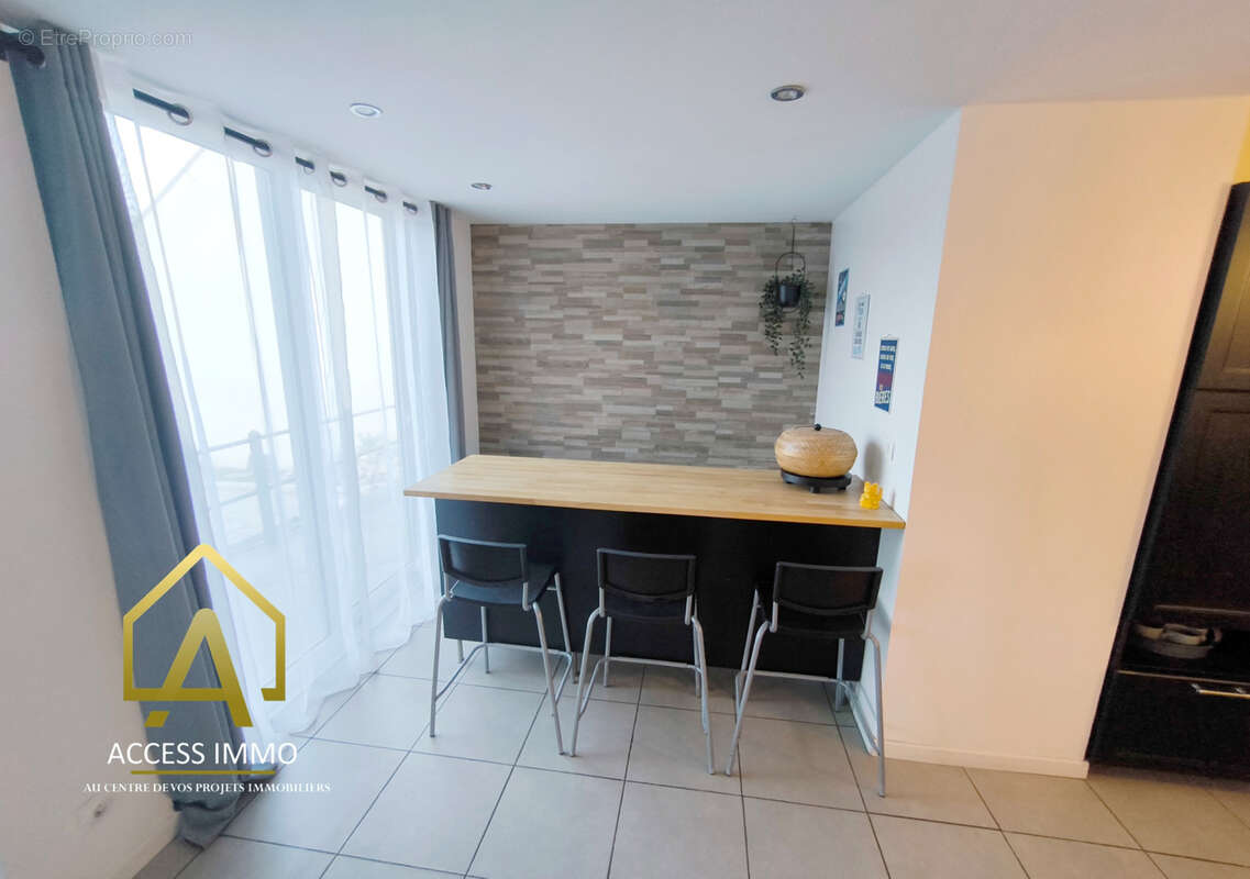 Maison à VIEUX-CONDE