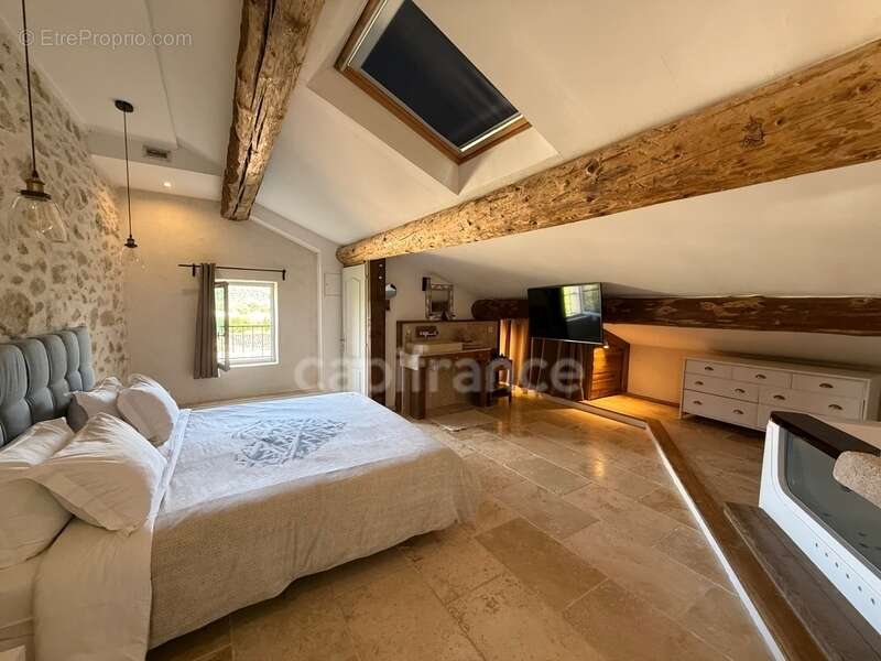 Appartement à PUYVERT