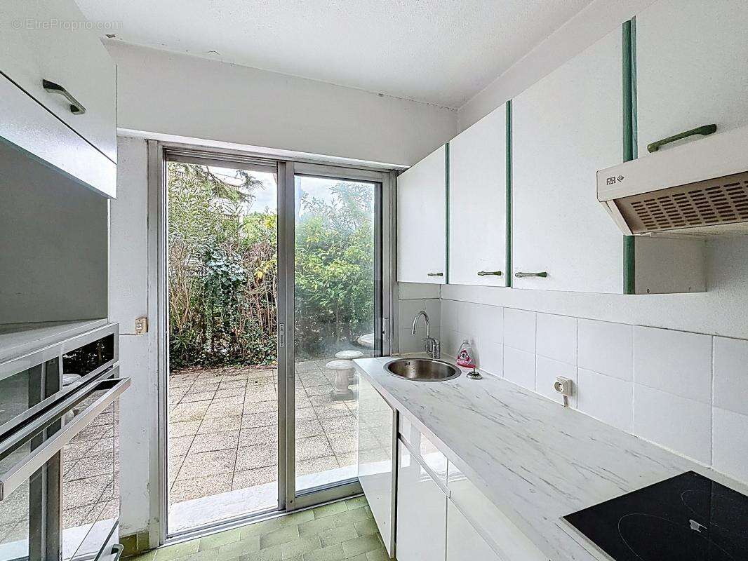 Appartement à LE CANNET