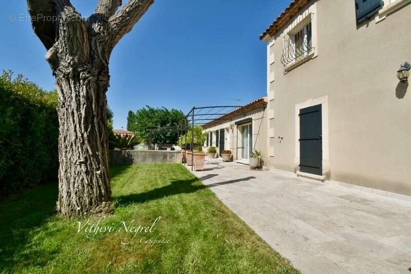 Maison à vendre 5 pièces, MOURIES (13) - photo 18