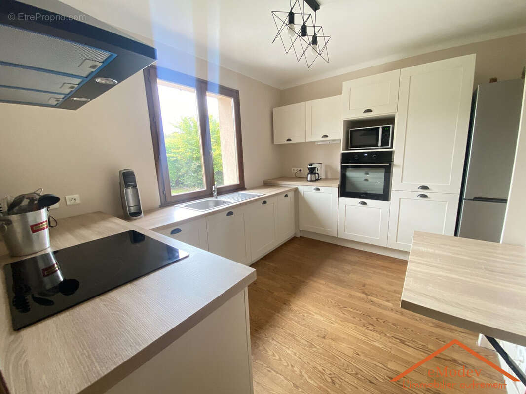 Maison à RAON-L&#039;ETAPE