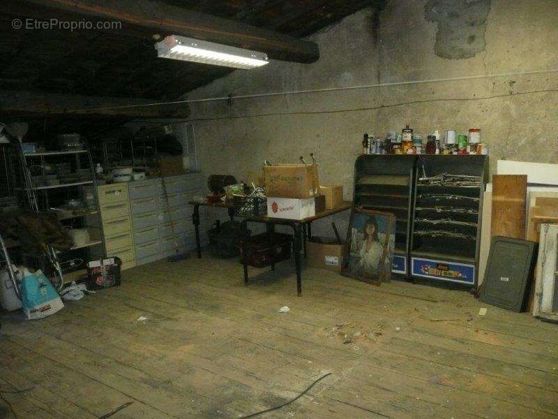 Commerce à CARCASSONNE