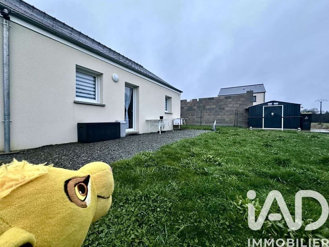 Photo 2 - Maison à LES BRULAIS