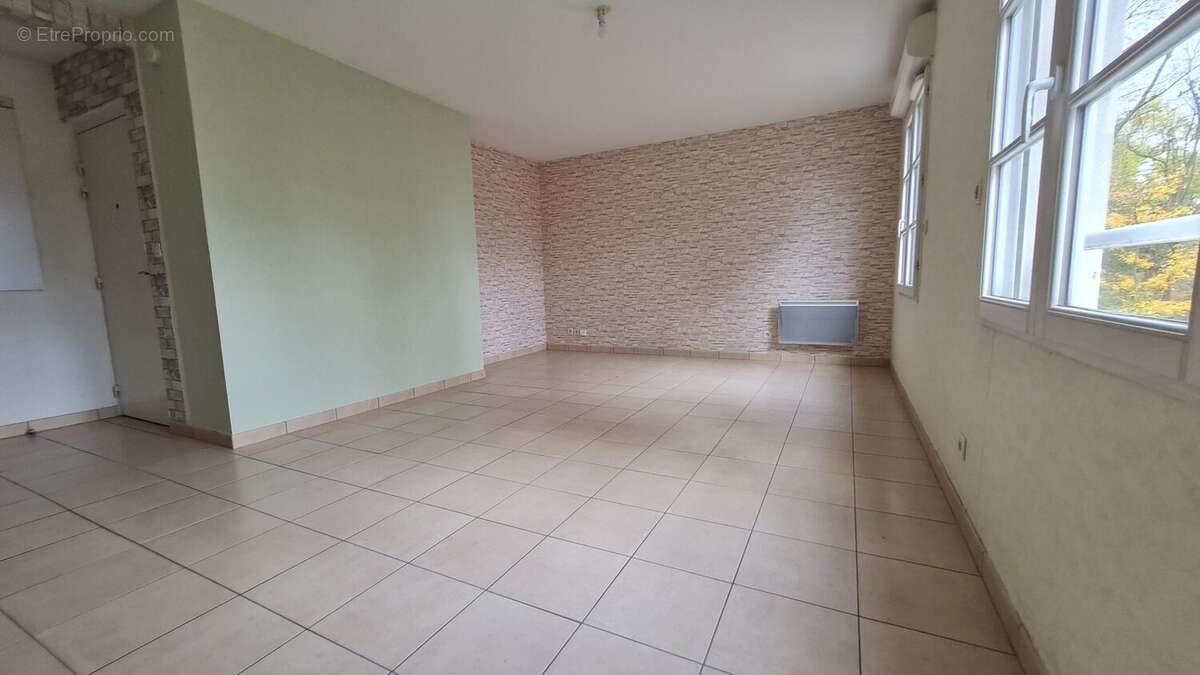 Appartement à GROSLAY