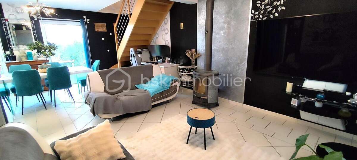 Maison à CHATILLON-EN-VENDELAIS