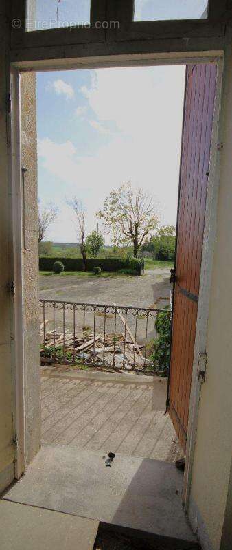 Maison à LA SALVETAT-PEYRALES