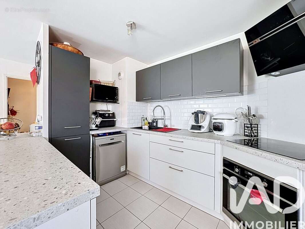Photo 3 - Appartement à MOISSY-CRAMAYEL