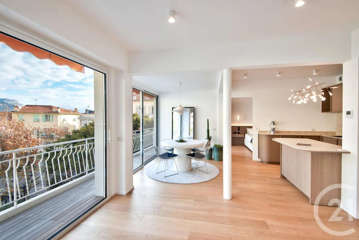 Appartement à BEAULIEU-SUR-MER