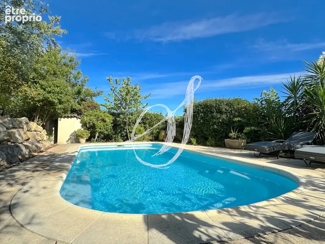 Villa de type 6, 5 chambres avec sous-sol, jardin & piscine - photo 3