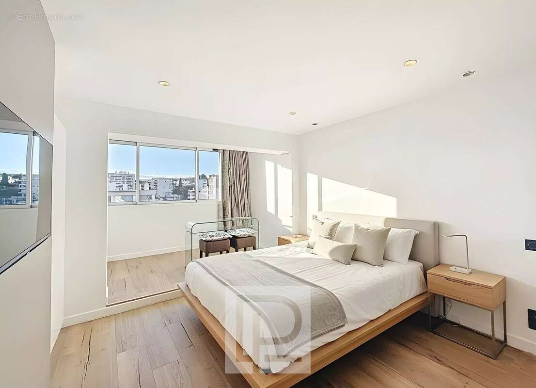 Quartier des Anglais - A 900m du centre-ville - Appartement entièrement rénové - photo 6