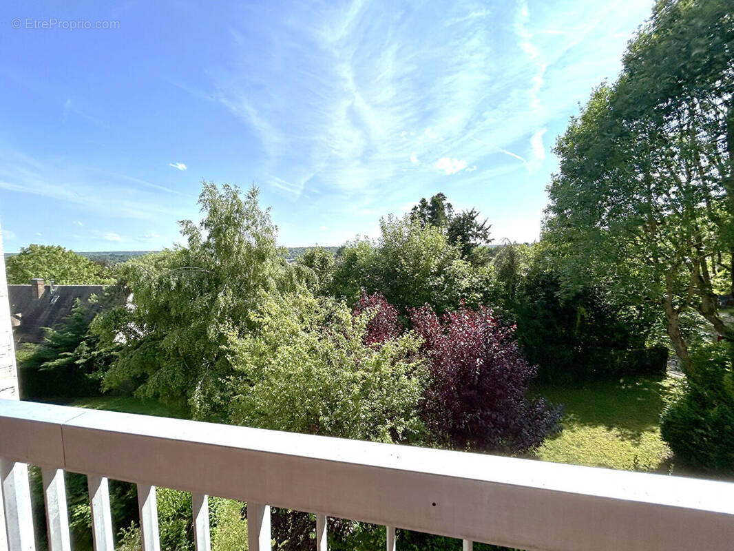 Appartement à GARCHES