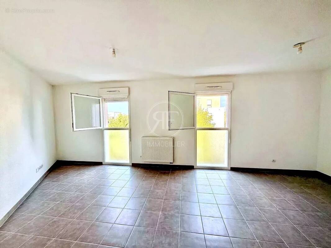 Appartement à PERIGNY