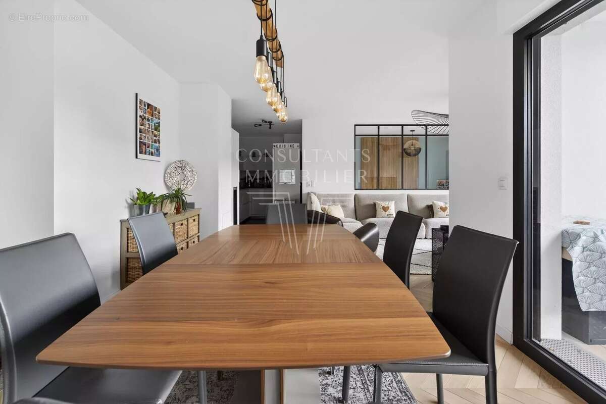 Appartement à ISSY-LES-MOULINEAUX