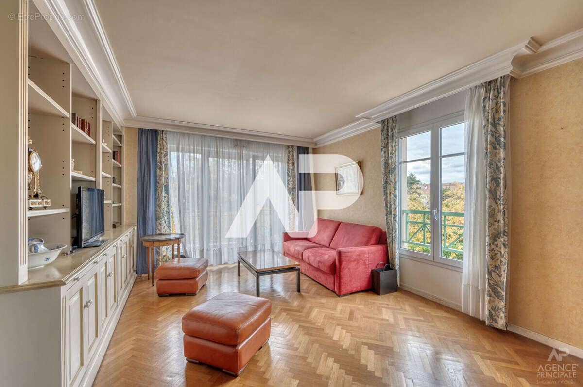 Appartement à RUEIL-MALMAISON