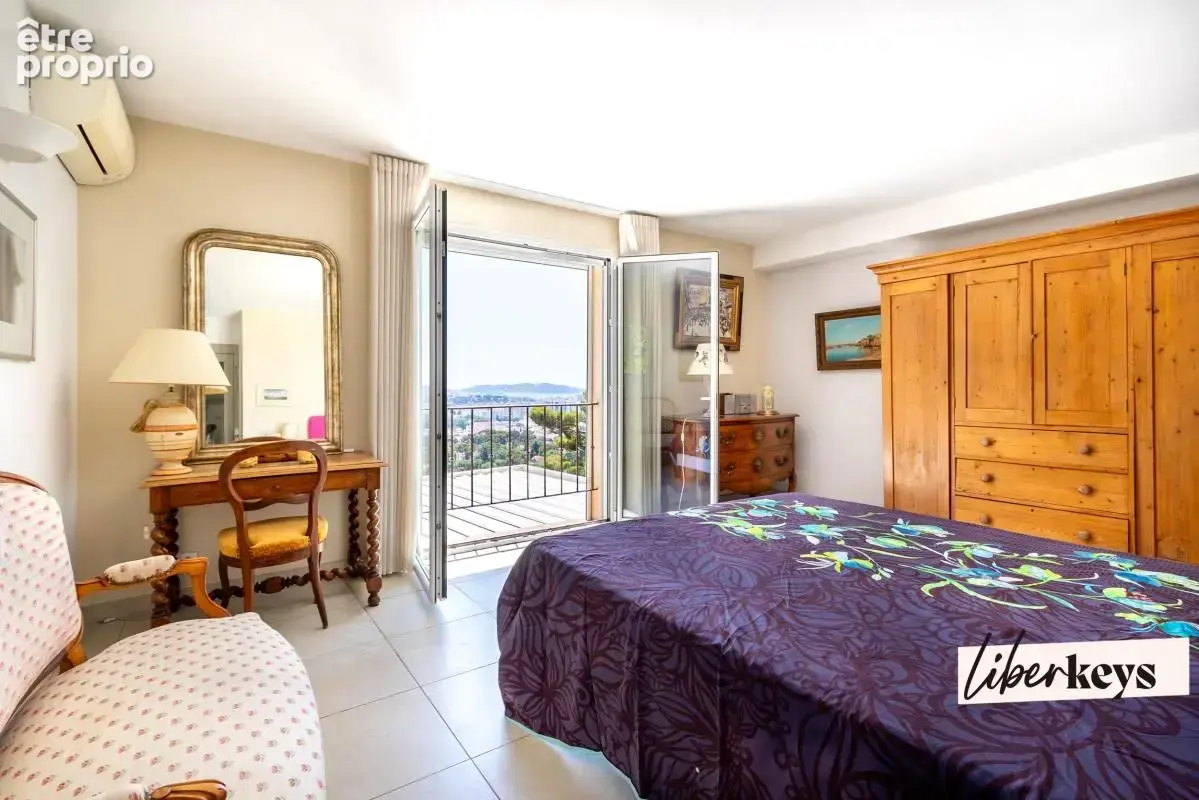 Corniche du Faron, superbe villa vue mer 200m2 sur les hauteurs - photo 6