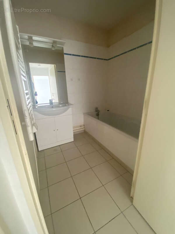 A vendre - Appt T2 48 m2 - Résidence sécurisée - photo 6