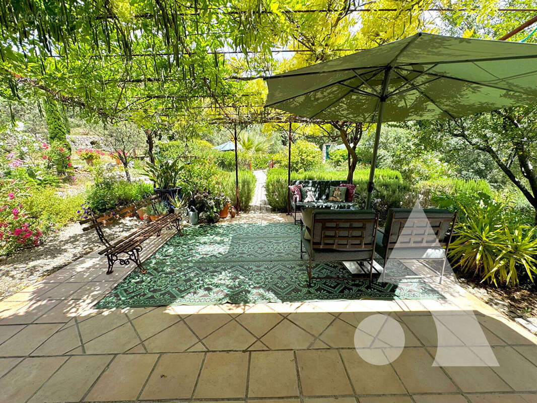 Maison à DRAGUIGNAN