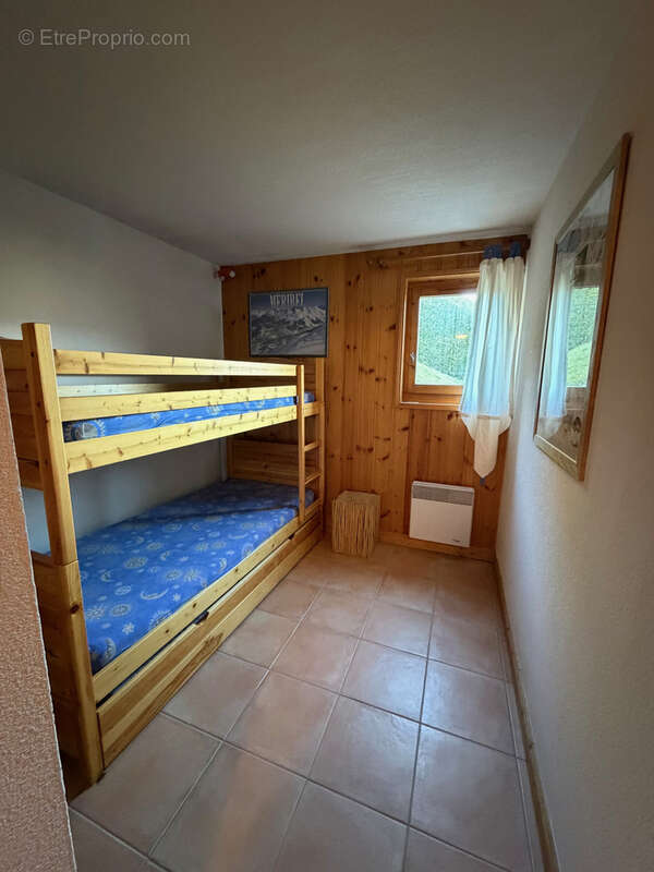 Appartement à LES ALLUES