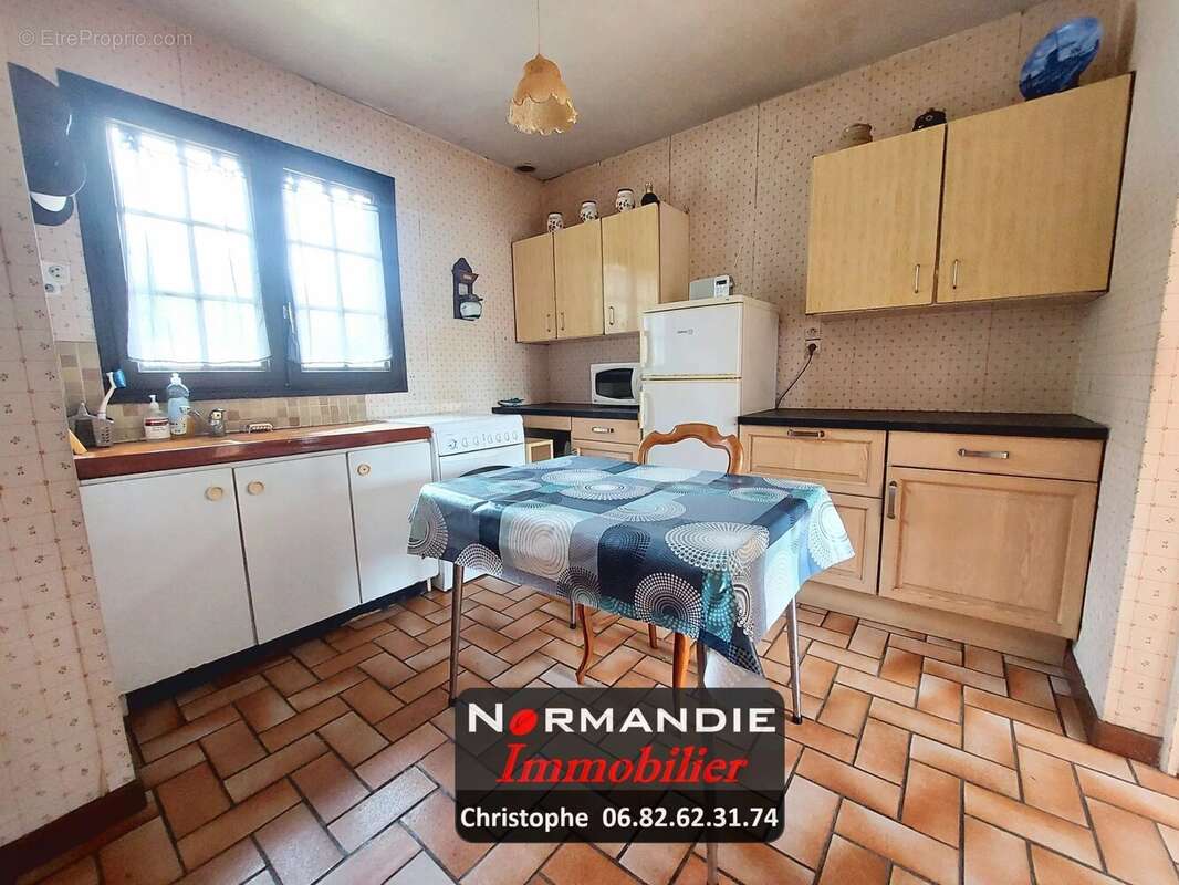 Maison à LILLEBONNE