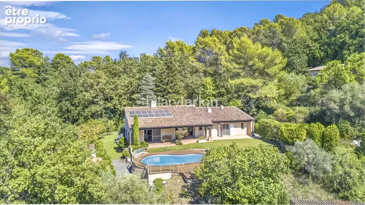 Villa plain-pied avec mazet en pierre et piscine – À pied du village de Mougins - photo 2