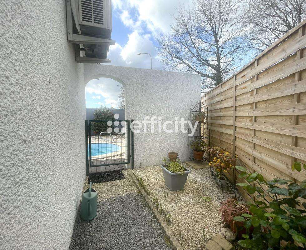 Maison à MERIGNAC