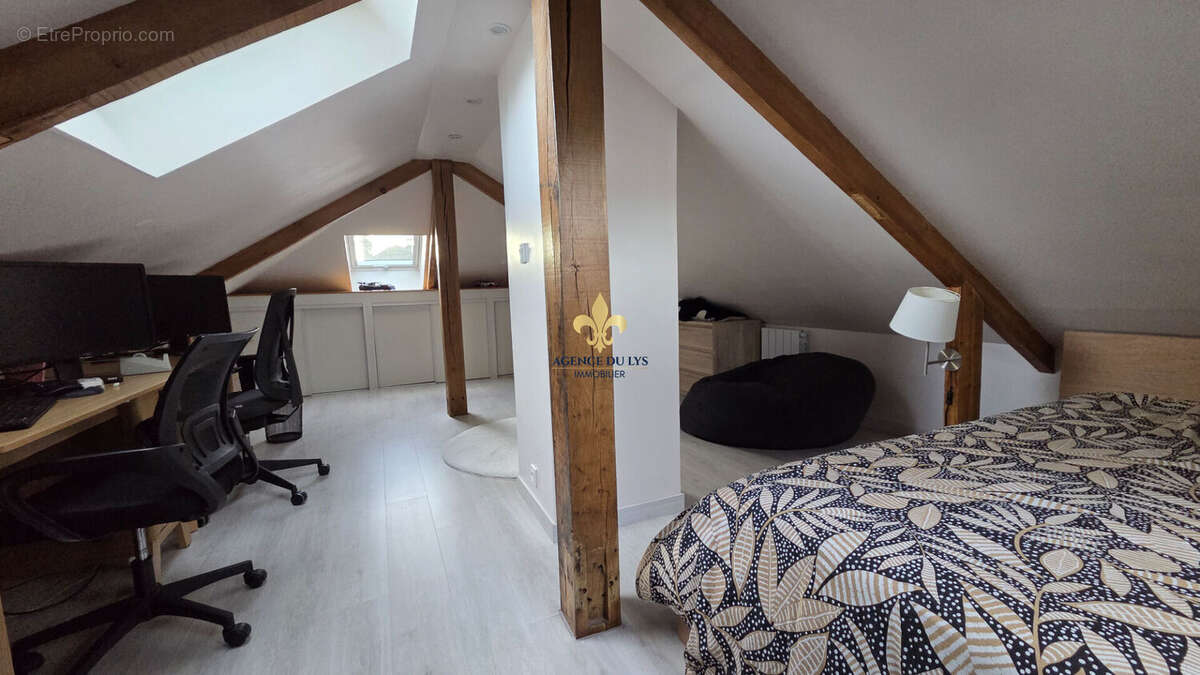 Maison à VILLERS-SOUS-SAINT-LEU