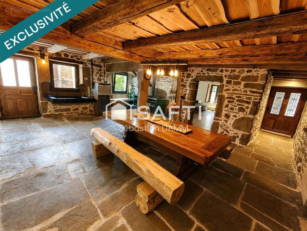 Maison 166 m² à Ternuay-Melay-Et-Saint-Hilaire  - photo 9
