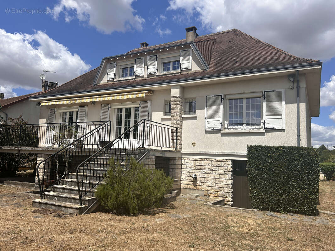 Maison 6 pièces avec jardin clos à Saint-Marcel - photo 23