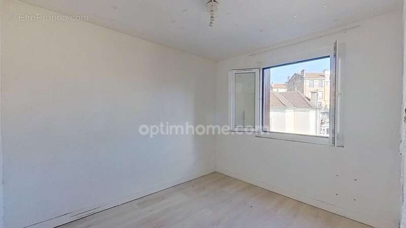 Appartement à LE RAINCY