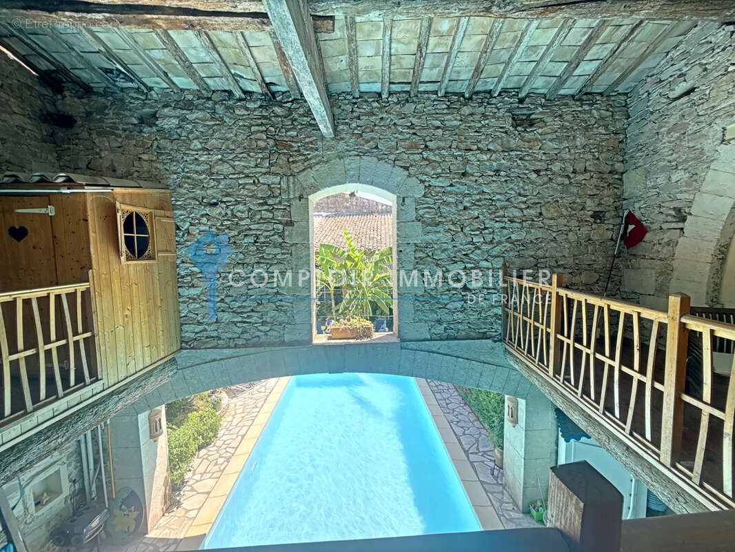 À Vendre- Maison Vigneronne 225 M2 - 7 pièces - photo 16