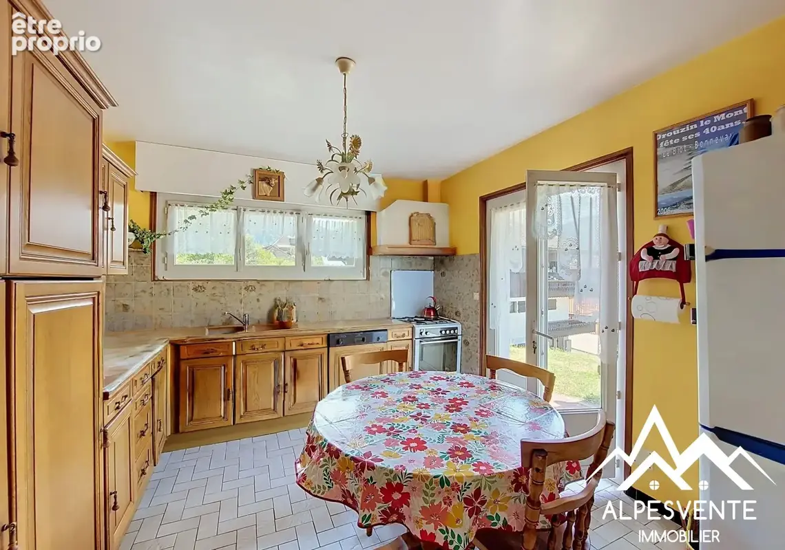 avendre_maison_3chambres_garage_jardin_lebiot_alpesvente