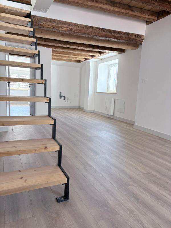 Appartement à LONS-LE-SAUNIER