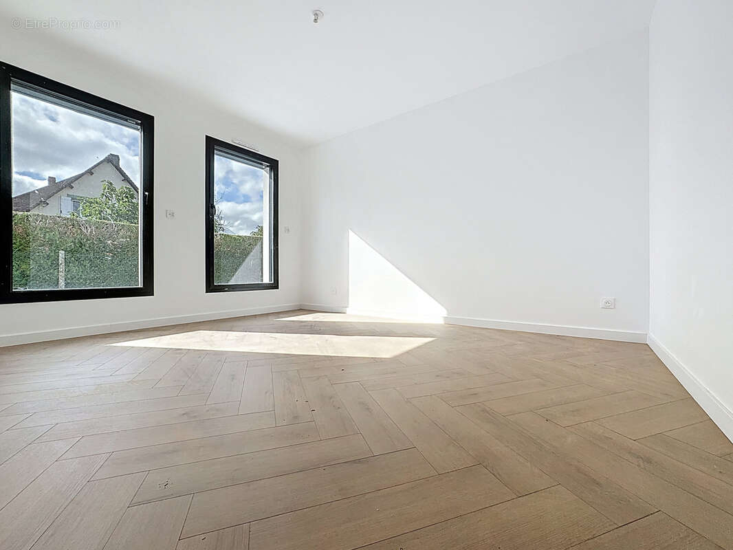 Maison à SAINT-AUBIN-CELLOVILLE