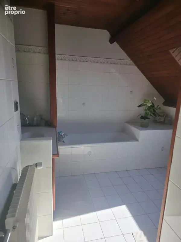 Maison à vendre 7 pièces CLICHY SOUS BOIS (93) - photo 3