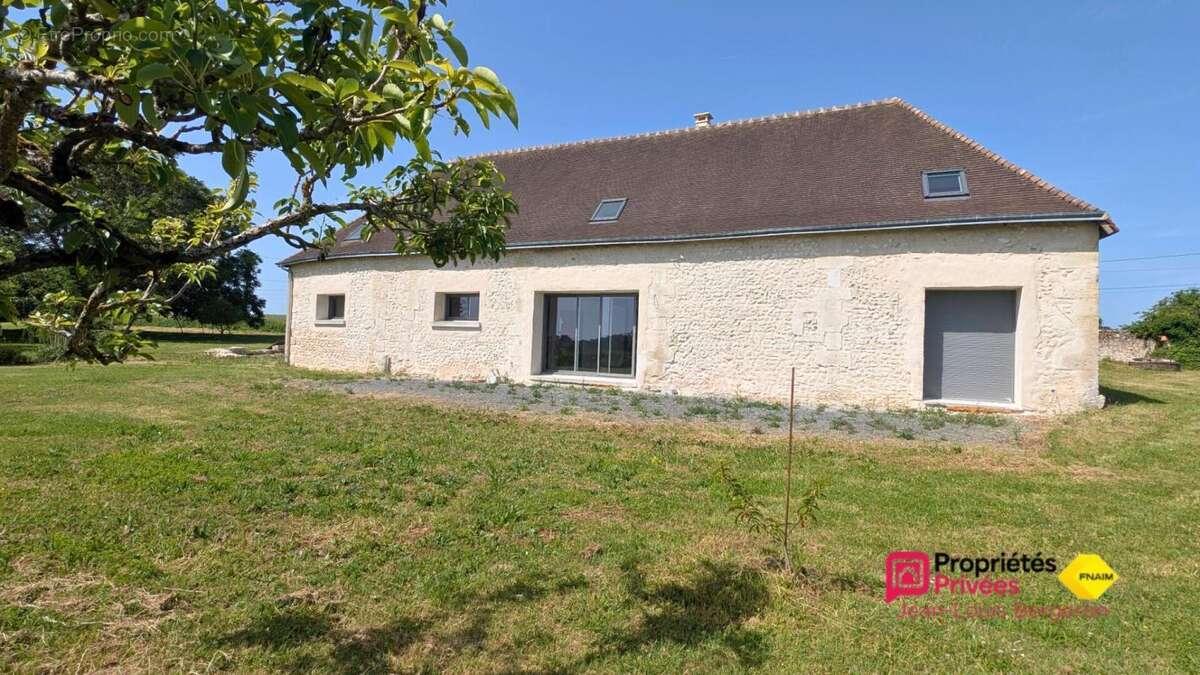 Maison à VERNOU-SUR-BRENNE