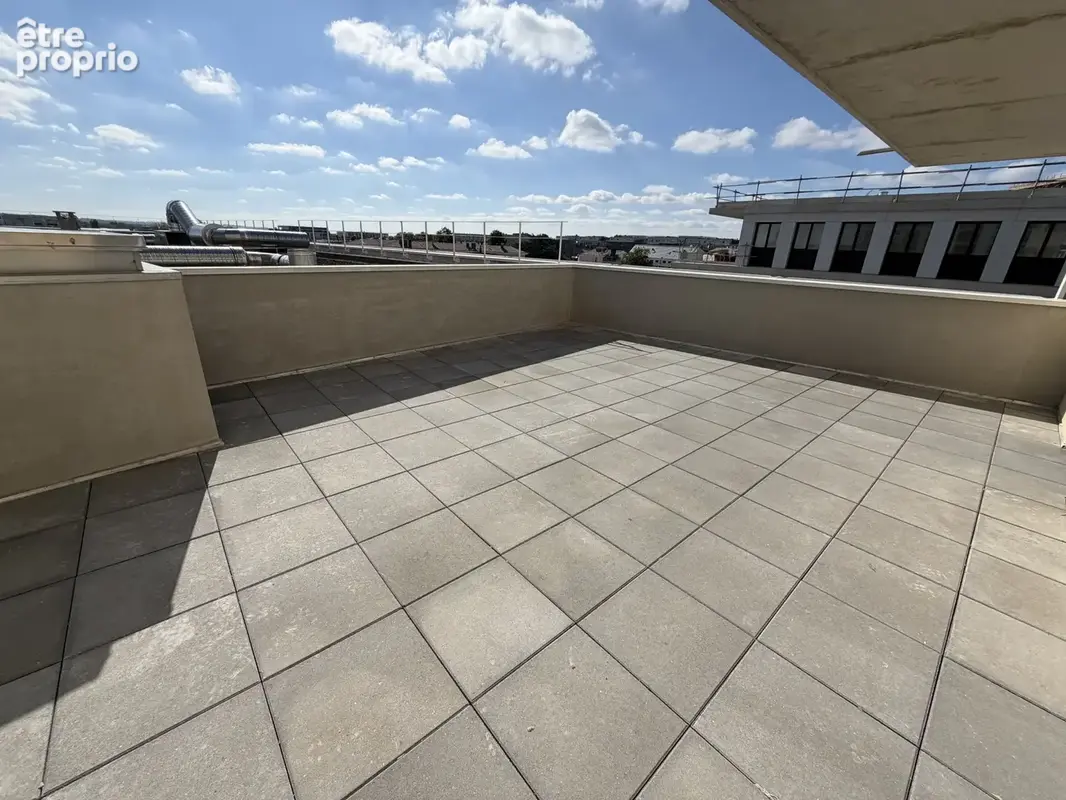 Terrasse de 40m2 - Parking - notaire réduits - photo 2