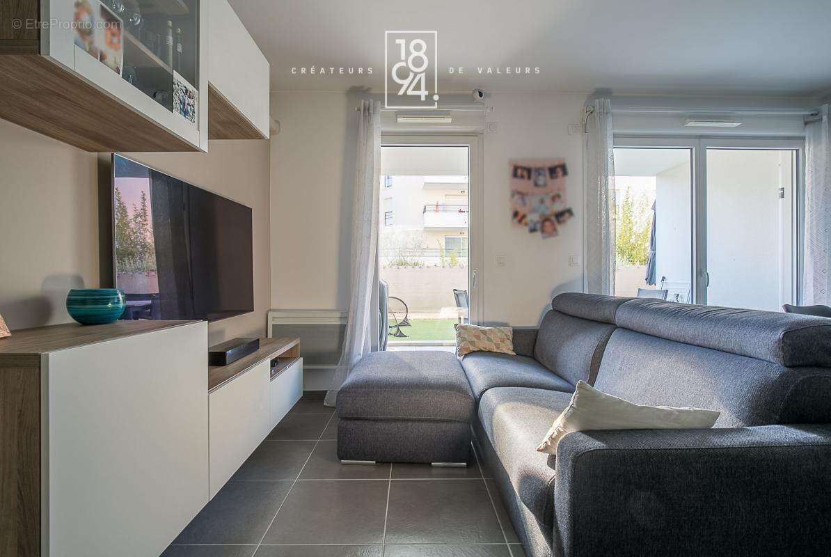 Appartement à MARSEILLE-11E