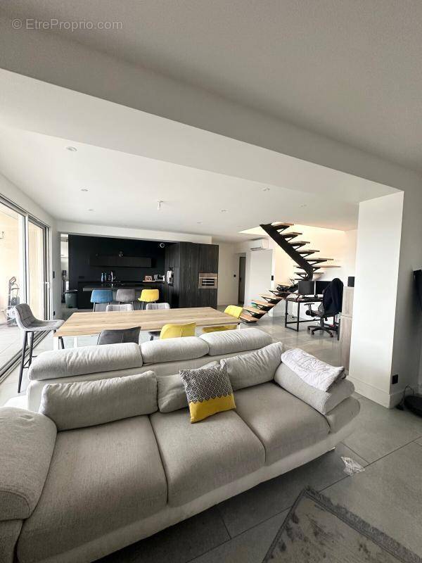 Appartement à BRIGNAIS