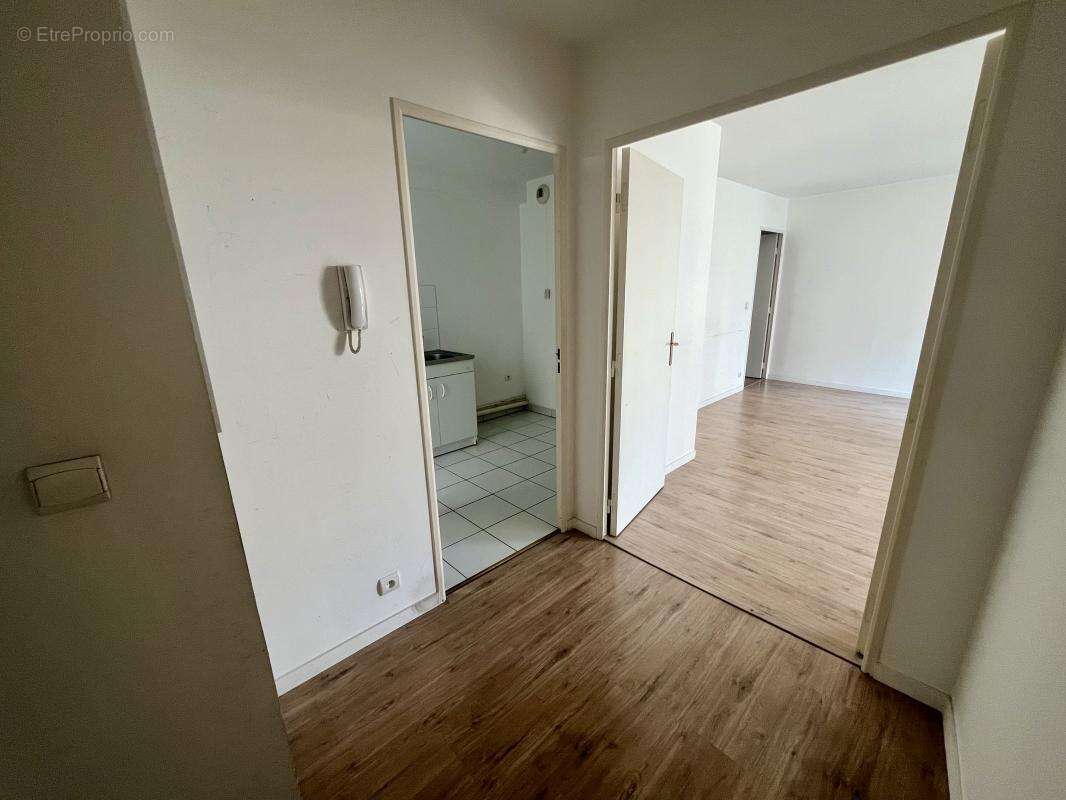 Appartement à LEVALLOIS-PERRET