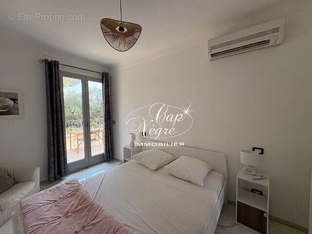 Appartement à GRIMAUD