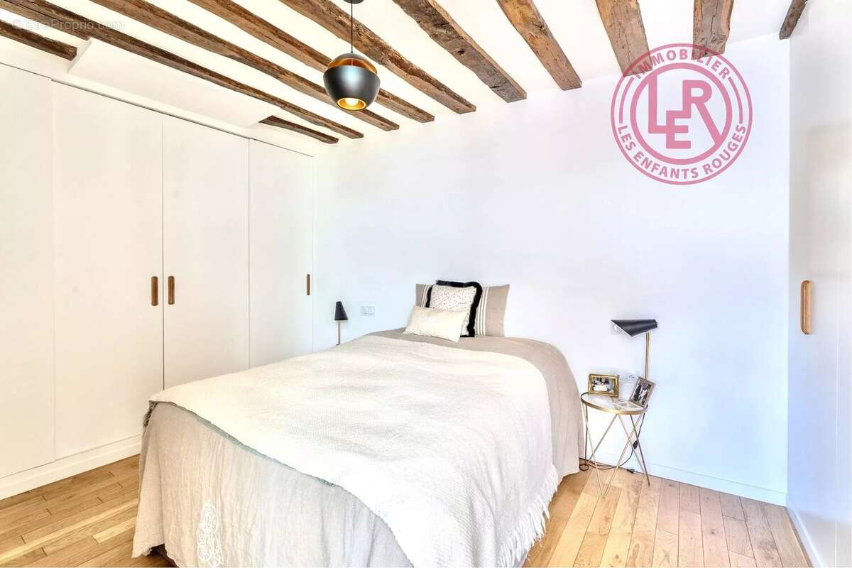 Appartement à PARIS-5E