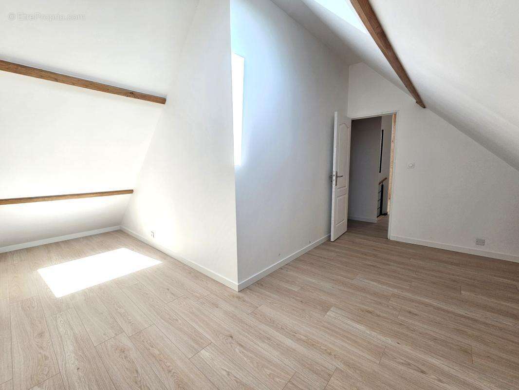 Maison à TREILLIERES