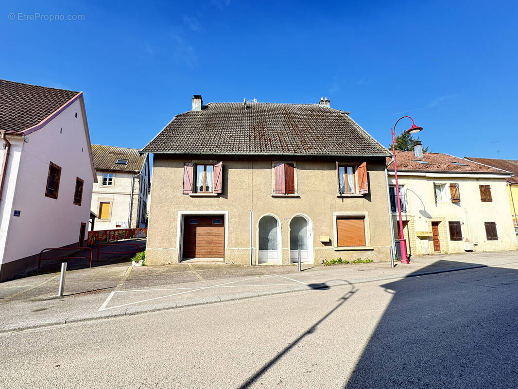 Maison à HERICOURT