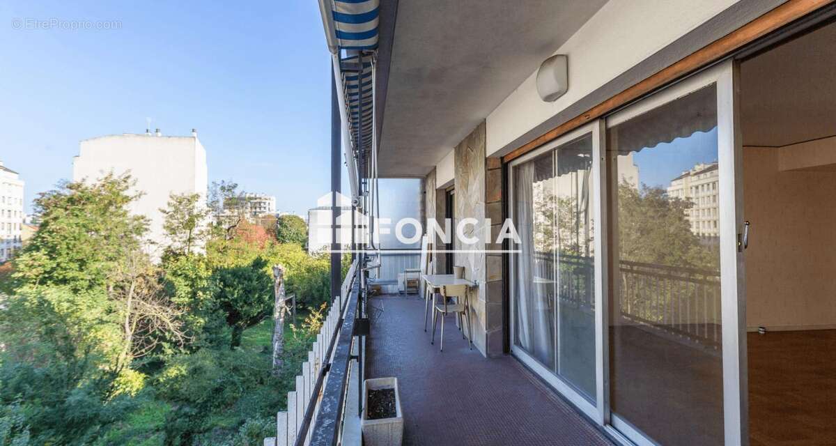 Appartement à BOURG-LA-REINE