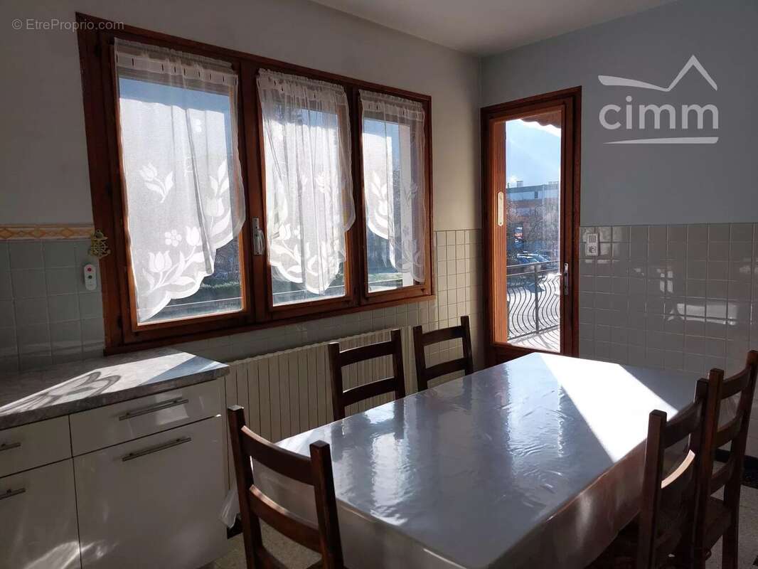 Maison à LE CHEYLAS