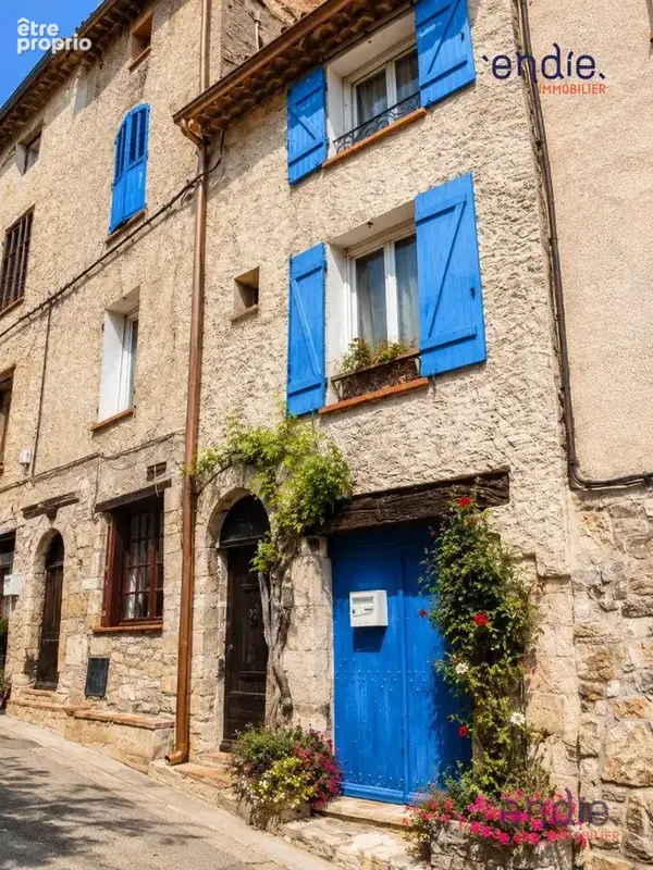 Maison à LORGUES