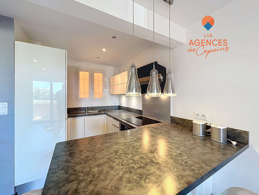 Appartement à CARQUEIRANNE