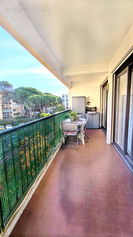 Appartement à FREJUS